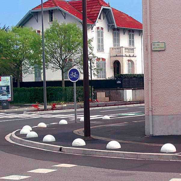 Borne demi-sphère acier - Diamètre 400 mm