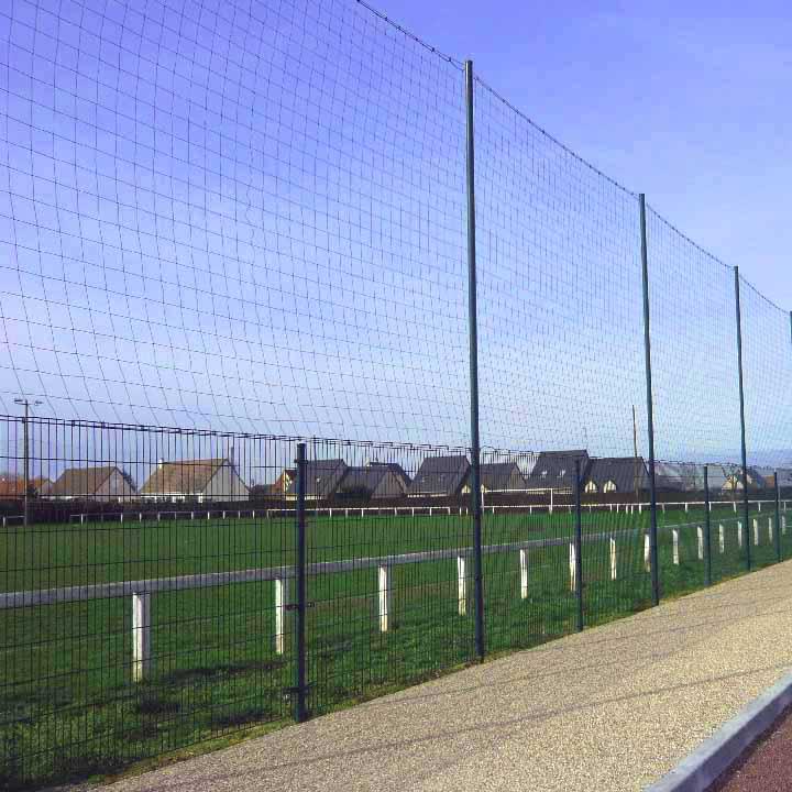 Pare-ballon hauteur 6 m - Filet + grille en partie basse (Prix au ml)
