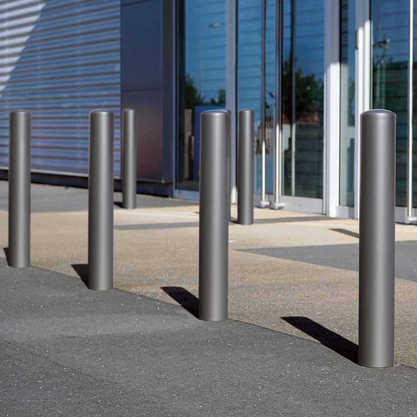 Borne anti-bélier D. 273 mm