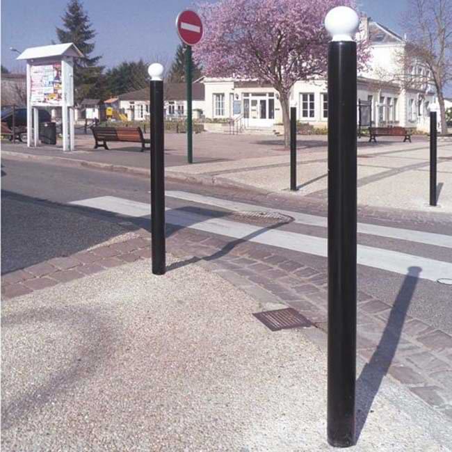 Potelets haute visibilité