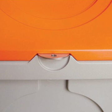 Option : Système de fermeture inox pour cadeanas (non fourni)