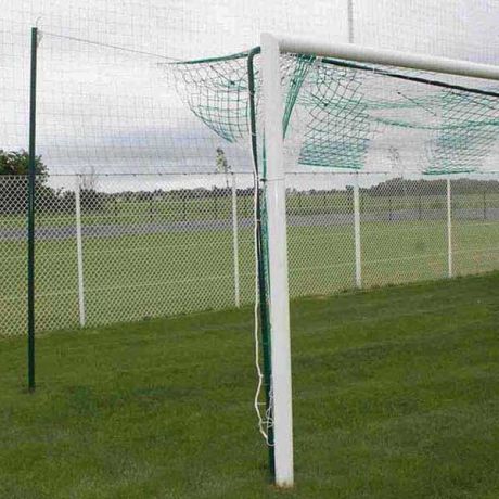 Jeu de 4 mâts arrière pour but de foot