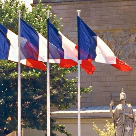 Mât cylindrique pour pavillon