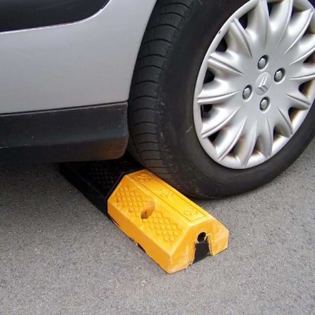 Butée de parking caoutchouc noir / jaune