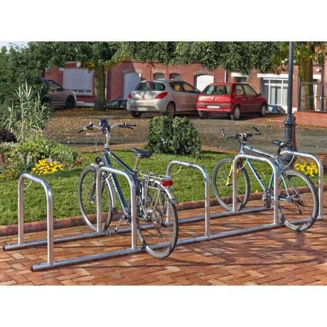 Râtelier 4 vélos au sol - Système Porte-Vélo - Support pour 4 vélos en  acier galvanisé - Râtelier