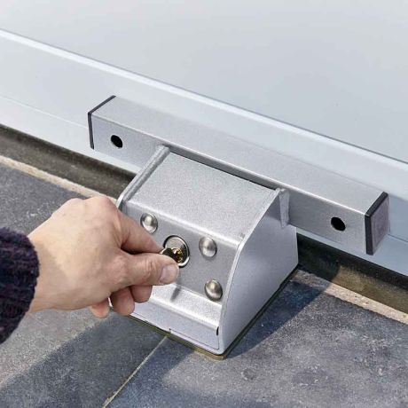 Antivol pour porte de garage - Installation facile - En vente chez  promosbay.fr - www.promosbay.fr