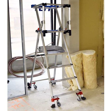 Plate-forme avec 4 roulettes