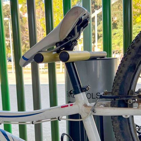 Borne réparation vélos