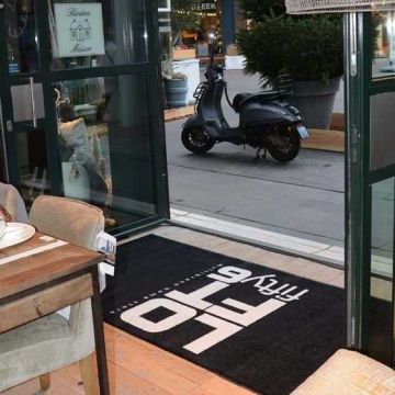 Tapis logo personnalisé