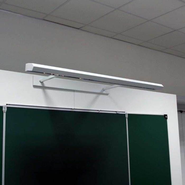 Rampe LED pour Eclairage Tableau Ecole