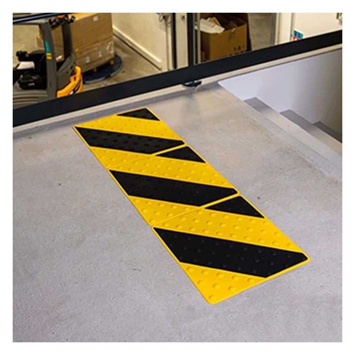 Dalle podotactile bi-couleur