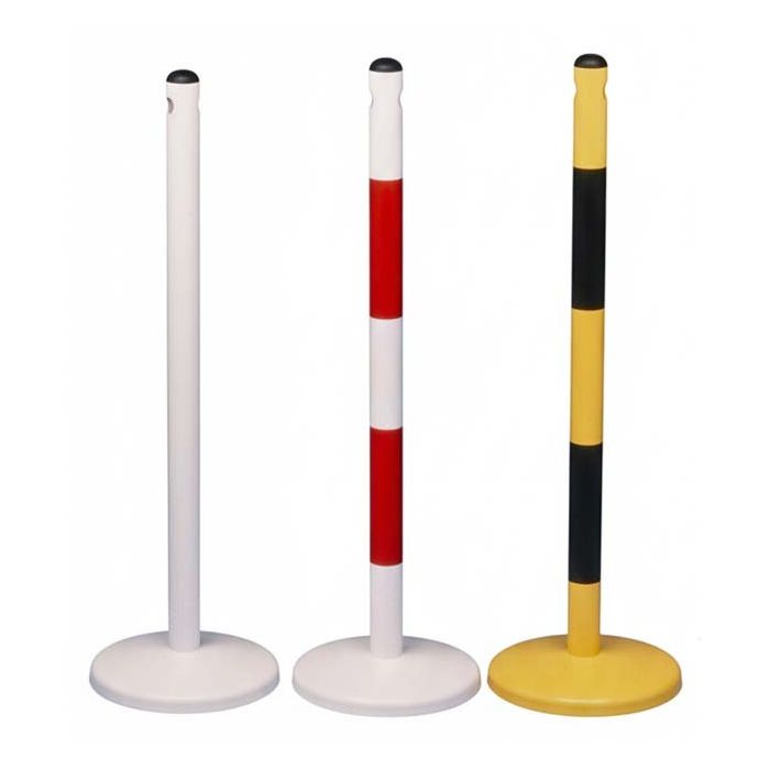 Poteau de balisage métal à chaîne sur socle