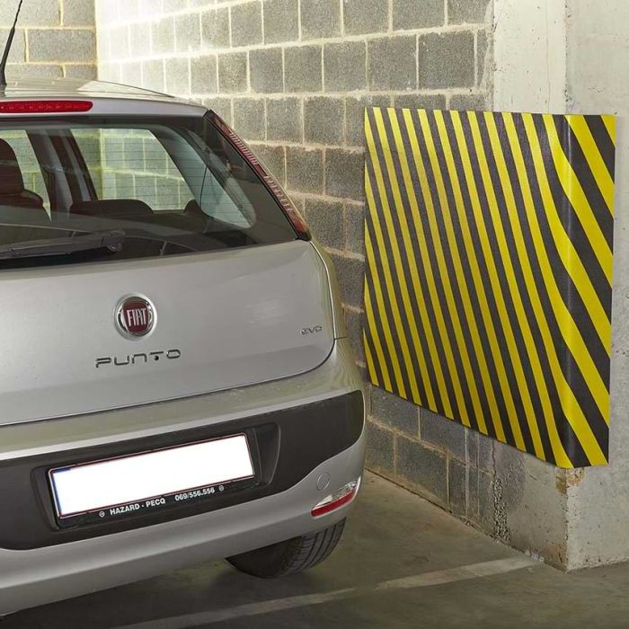 Mousse de protection murale adhésive parking