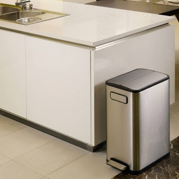 Poubelle à pédale inox 30L