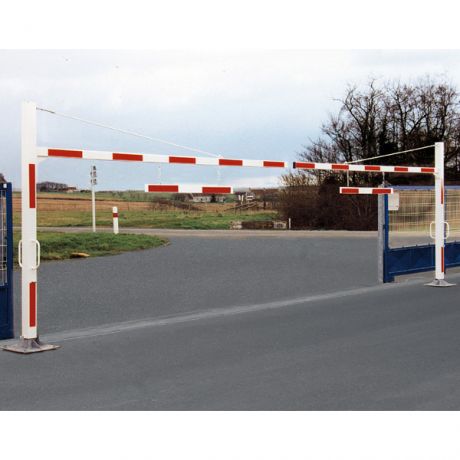 Installer un portique de limitation de hauteur à l'entrée d'un parking