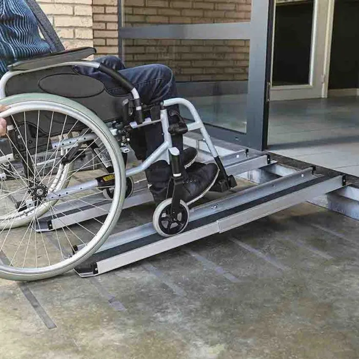 Rampe PMR amovible télescopique